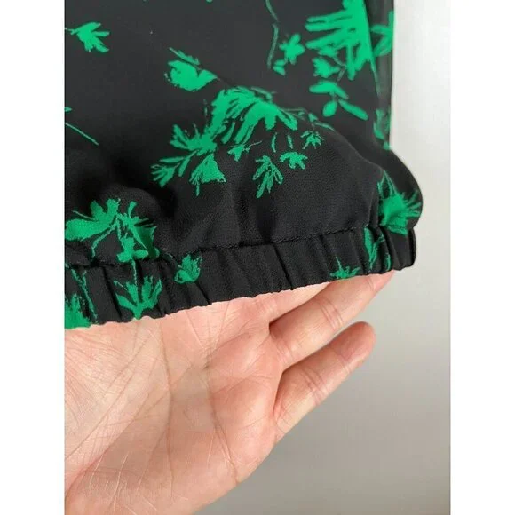 Torrid Top Women 12 Black Pullover Floral Boho Western Mature Whimsical Preppy - Picture 6 of 12